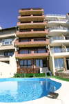 Lola Hotel 